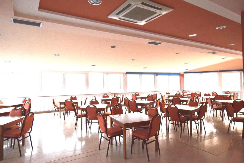 Revis Station Plataria Hotel Exterior photo