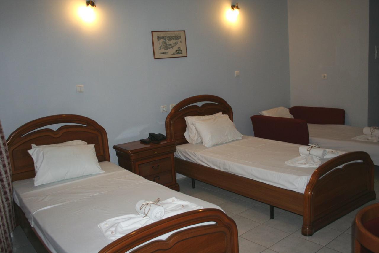 Revis Station Plataria Hotel Exterior photo